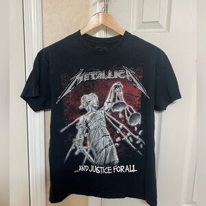 Vintage Black Metallica Graphic Tee